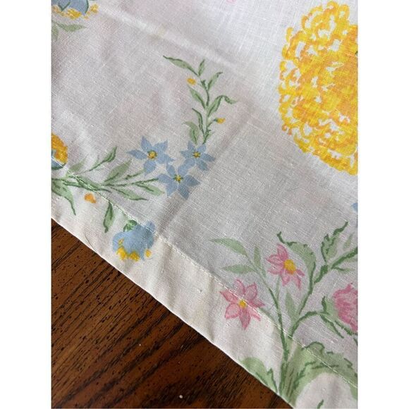 Vintage Curtains - Picture 6 of 7